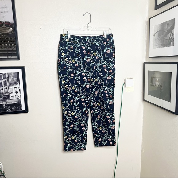 LOFT Navy Floral Pattern Pants 2 Riviera Print Floral Vines Julie Trousers Ankle - Picture 3 of 10